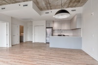 Condo rental-apartment for rent-logement locatif-Penthouse-2cc-4.5-4 1/2-2 chambres/bedroom, Vieux P... (image 6)