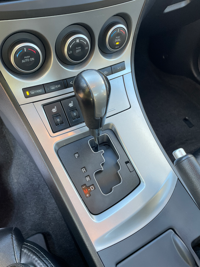 Low mileage sporty Mazda 3 GT in Cars & Trucks in Regina - Image 8