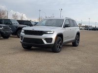 The new 2025 Jeep Grand Cherokee Altitude is a capable and stylish midsize SUV that combines advance... (image 1)