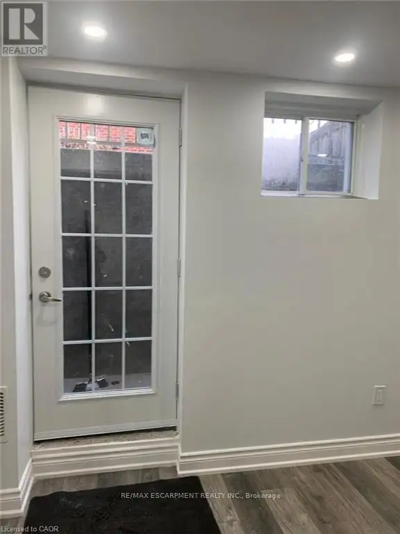 BASEMENT - 1005 FARMSTEAD DRIVE Milton (WI Willmott), Ontario in Long Term Rentals in Oakville / Halton Region - Image 4