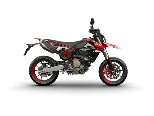 2026 Ducati Hypermotard 698 RV in Street, Cruisers & Choppers in Sherbrooke - Image 2