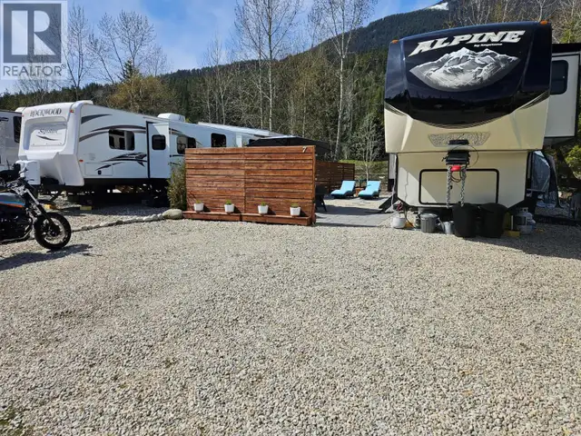 205 Edward Street Lot# 7 Balfour, British Columbia in Land for Sale in Nelson - Image 3