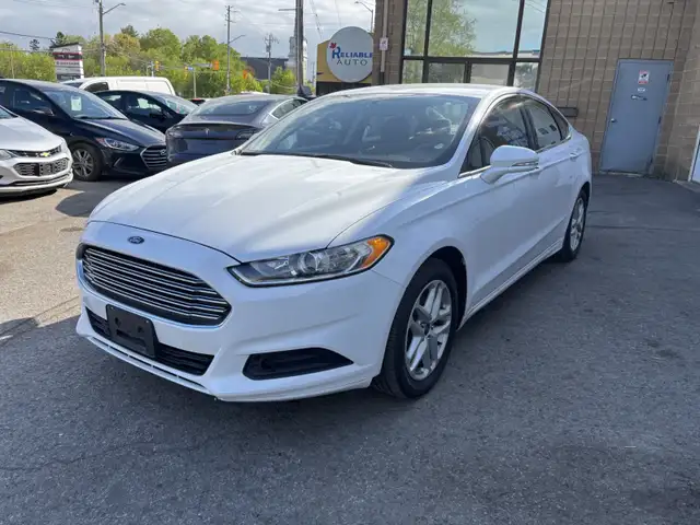 2014 ford fusion se 164000 km comes safety + 1 year goldwarranty