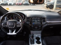 2021 Jeep Grand Cherokee SRT is a local trade-in with a clean Carfax, great service history at Lethb... (image 4)