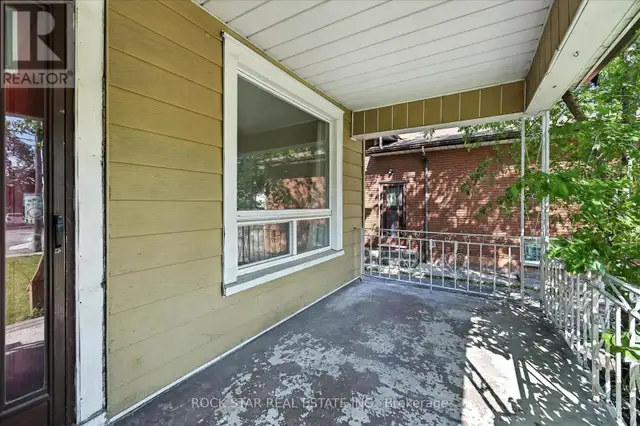 34 FENNELL AVENUE W Hamilton (Southam), Ontario62868539540867122