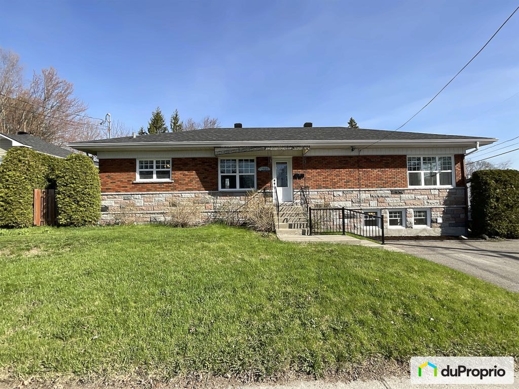 12e Avenue — photo 1