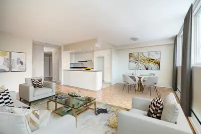 Disponible ,br />NB: LES PHOTOS DES SUITES POURRAIENT ÊTRE UNIQUEMENT À TITRE INDICATIF ET NE PAS RE...