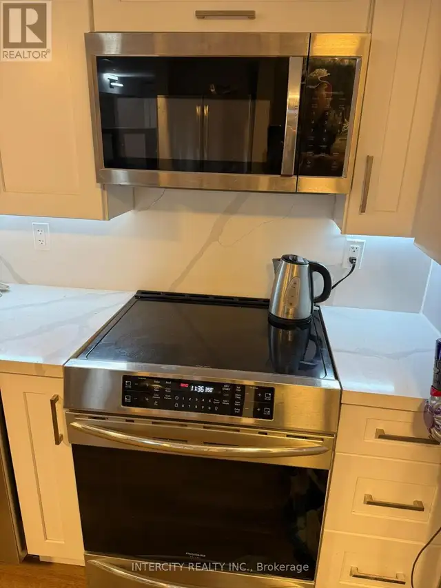 1 - 222 COMBE AVENUE Toronto (Bathurst Manor), Ontario in Long Term Rentals in City of Toronto - Image 5