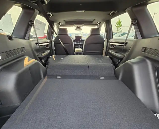 2026 Honda CR-V Hybrid Touring **HEATED LEATHER TRIMMED SEATS... in Cars & Trucks in Grande Prairie - Image 27