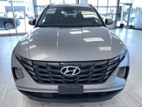 Find comfort, efficiency, and confidence in this *2023 Hyundai Tucson Preferred AWD for sale in Nort... (image 5)