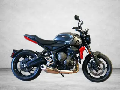 2022 Triumph Trident 660 Come and meet our experts at Gabriel BMW Moto / Moto International, your de...
