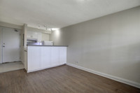 Valleyview apartments are conveniently located at 666 King Street East in Oshawa. This is a well kep... (image 1)