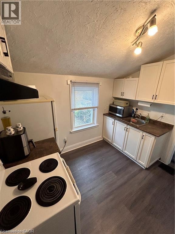 557 STIRLING Avenue S Unit# Upper Kitchener, Ontario 5