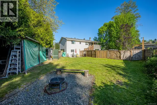 1507 Osprey Pl Courtenay, British Columbia in Houses for Sale in Comox / Courtenay / Cumberland - Image 8