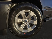 This Ram 1500 has a strong Regular Unleaded V-6 3.6 L/220 engine powering this Automatic transmissio... (image 6)
