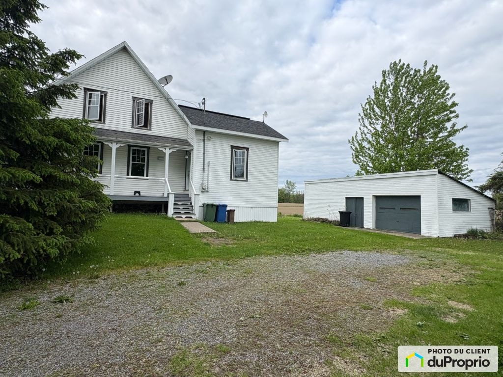 $500,000 - 2 Storey for sale in St-Ignace-De-Loyola — photo 2