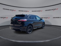 // ACCIDENT FREE!! // // SINGLE OWNER! // This 2024 Ford Edge ST Line AWD is a sharp midsize SUV wit... (image 7)