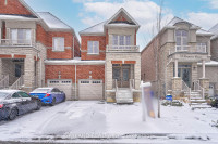 Thornhill Woods 4-Bedroom Link Home with Private Backyard!