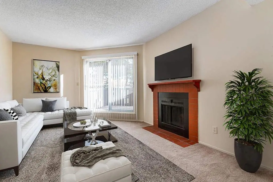 Two-bedroom and three-bedroom townhouses 2