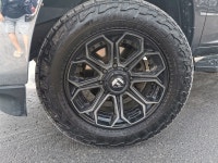 • Power_Steering • Power_Brakes • Power_Windows • Power_Seat • Power_Mirrors • Power_Locks • Keyless... (image 8)