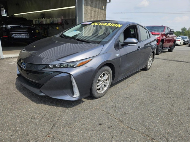 2021 TOYOTA PRIUS PRIME VOLANT ET SIEGES CHAUFFANTS dans Autos et camions  à Shawinigan