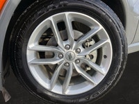 This Dodge Durango is equipped with: Nappa Leather-Faced Bucket Seats, Power Sunroof, Remote Start,... (image 6)