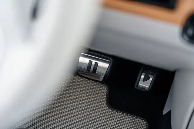 2025 Volkswagen ID. Buzz 1st Edition | CAPTAIN CHAIR | LAUNCH in Cars & Trucks in Grande Prairie - Image 45