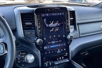 3.0 L 6 Cyl Engine Vehicle Options: Adaptive Cruise Control, Blind Spot Monitoring, Lane Control, Ap... (image 5)