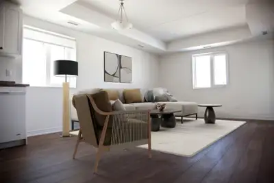 Welcome to this beautiful south end location lovingly referred to as Royal Parkside. This apartment...