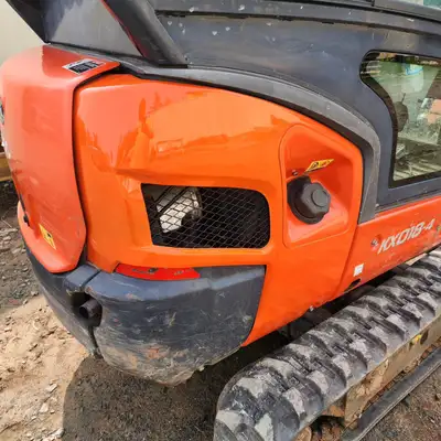 We are offering autobody services - Rust repairs, fleet repairs, equipment repairs, trailer repairs...