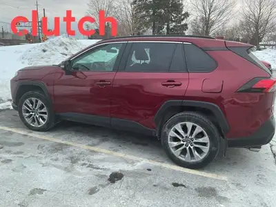 NO ACCIDENTS / CLEAN CARFAX / Power Tailgate/Hatch, Front Heated Seats, Climate Control and more! Cl...