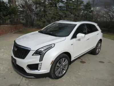 Clean CarFax. Crystal White Tricoat. 3.6L - V6 Engine. 9 Speed Automatic Transmission. Platinum Pack...