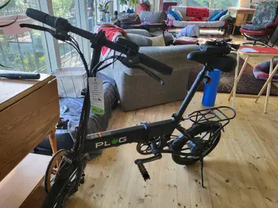 Plug Foldable Electric Bike: SEALED IN BOX, View more
