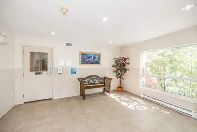 1 Bedroom Apartment for Rent - 320 Emms Dr.