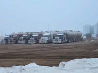 Class 1A fluid hauler wanted Saskatoon Saskatchewan Preview
