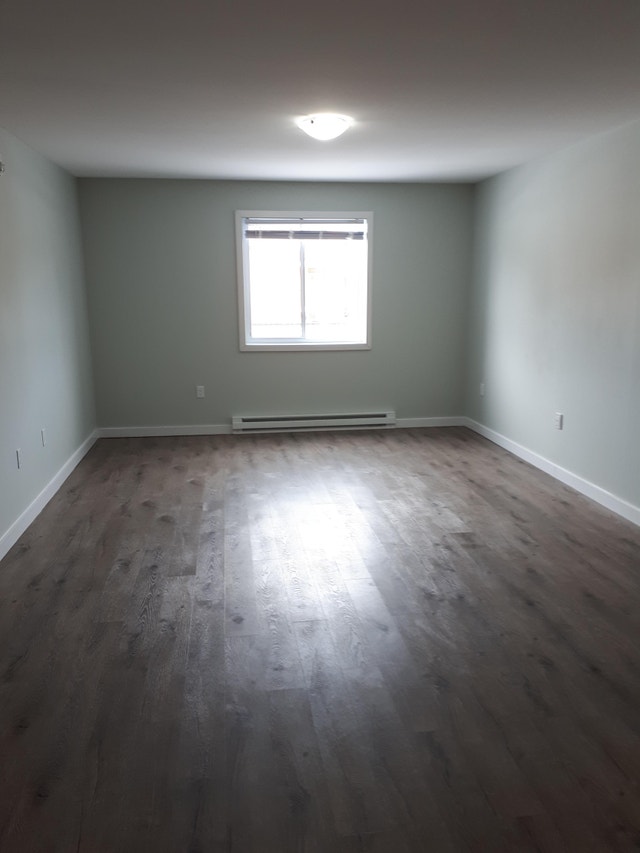 AVAILABLE IMMEDIATELY THREE BEDROOM PICTON Long Term Rentals