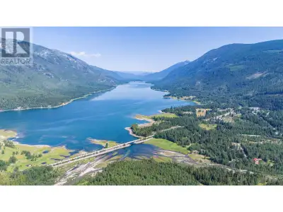 Create Your Family Legacy on 9.79 Gorgeous Lakeside Acres! Imagine building your dream getaway or le...