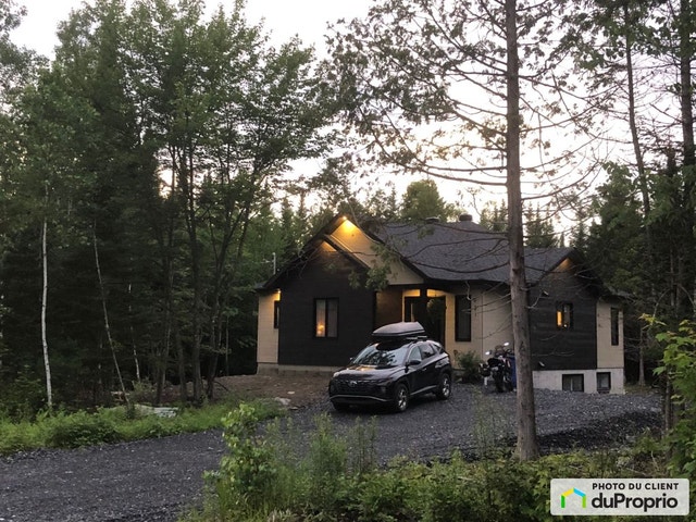 $529,500 - Bungalow for sale in St-Rene — photo 1