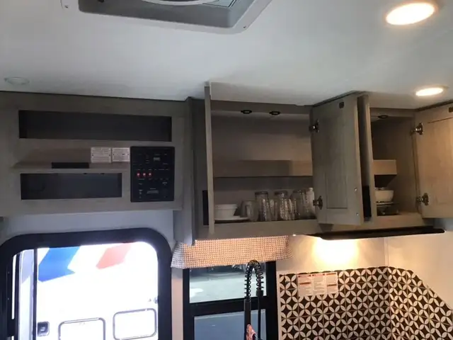 2025 Sunseeker 2150 in RVs & Motorhomes in Delta/Surrey/Langley - Image 9