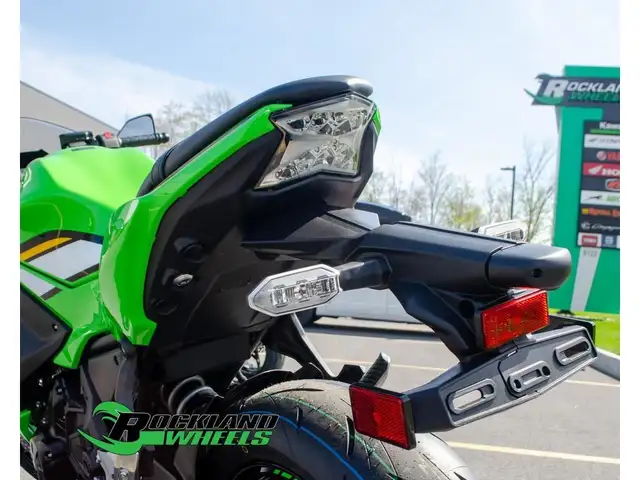 2025 Kawasaki NINJA 650 KRT in Street, Cruisers & Choppers in Ottawa - Image 10