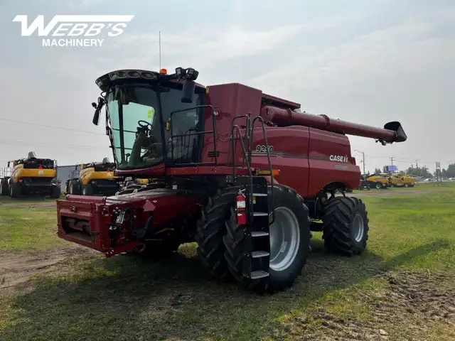 2024 Case IH 9250 Combine in Farming Equipment in Fort St. John - Image 14
