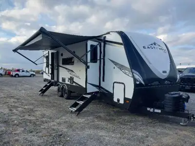 Financing Available O.A.C. . Vehicle Information Provided by autoTRADER.ca LET YOUR ADVENTURE START...