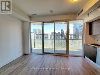 Location! Location! To Bloor St. Shopping, Cresford 5 Star Condo Living At Subway Station Of Yonge /...