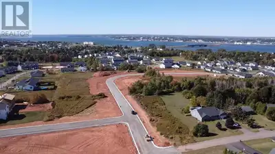 Single Family house lot in one of the newest subdivisions in Stratford. Green space and trails fill...