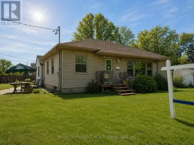 Opportunity knocks with this versatile bungalow offering two self-contained units perfect for invest...