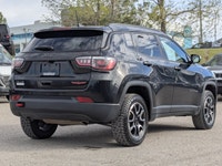Come see this 2024 Jeep Compass Trailhawk. Its Automatic transmission and Intercooled Turbo Regular... (image 7)