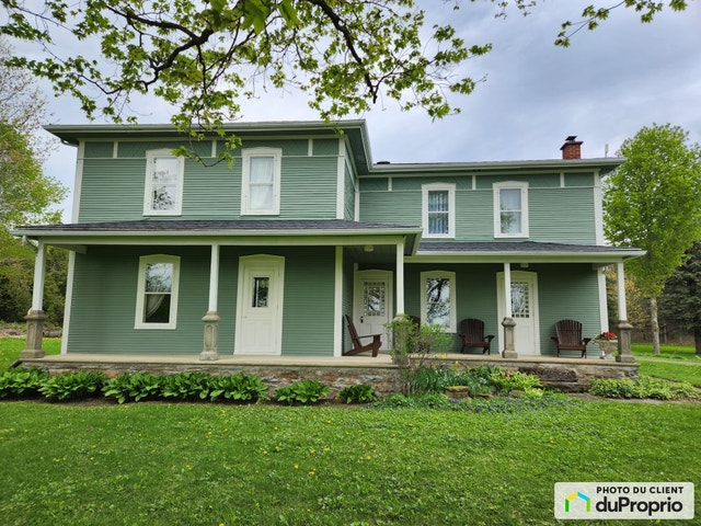 $1,995,000 - Acreage / Hobby Farm / Ranch in Godmanchester — photo 1