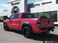Come see this 2022 Ram 1500 Laramie. Its Automatic transmission and Gas/Electric V-8 5.7 L/345 engin... (image 4)
