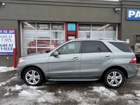HERE IS A 1 OWNER MERCEDES DEALER SERVICED VERY CLEAN ML350 BLUETEC DISEL MB WITH NO ACCIDENTS AND F... (image 6)