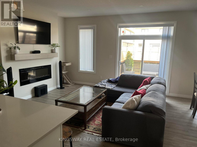 83 KEBA CRESCENT Tillsonburg, Ontario in Long Term Rentals in Norfolk County - Image 2